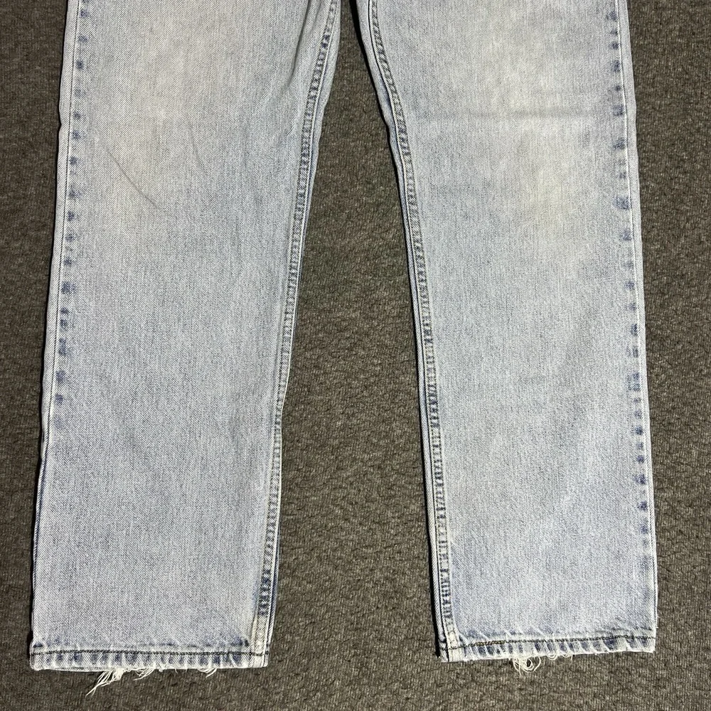 Levi's 505 Jeans Men 34x31 Blue Regular Fit Distressed Light Wash Denim Pants